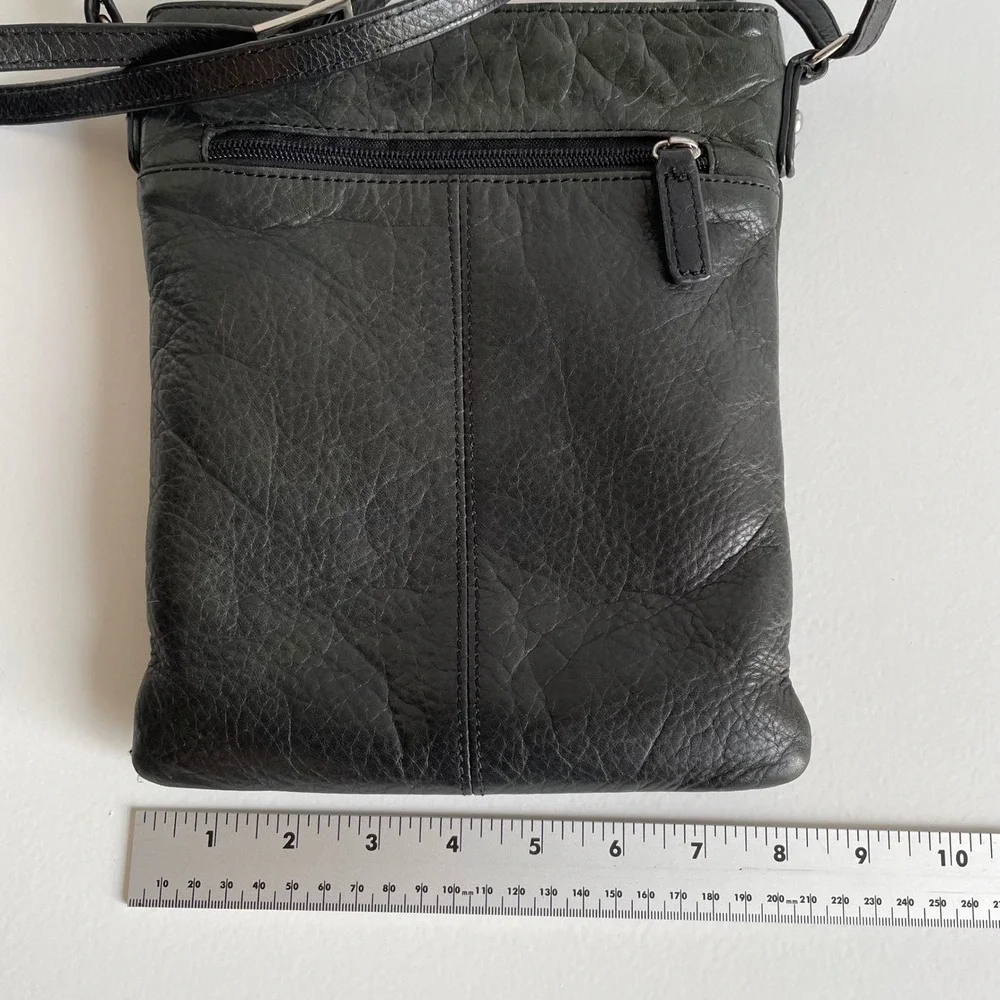 Margot New York Radley Leather Crossbody Bag Black‎ Minimalist Shoulder Purse